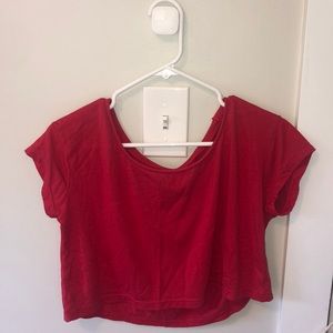 Red crop top!!❤️
